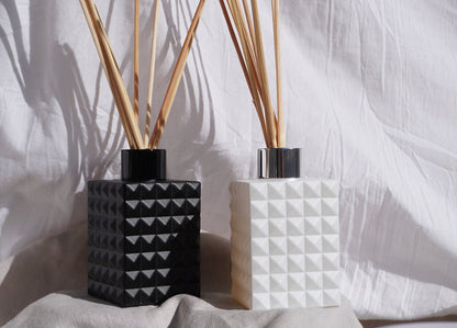 AROMATHERAPY REED DIFFUSERS